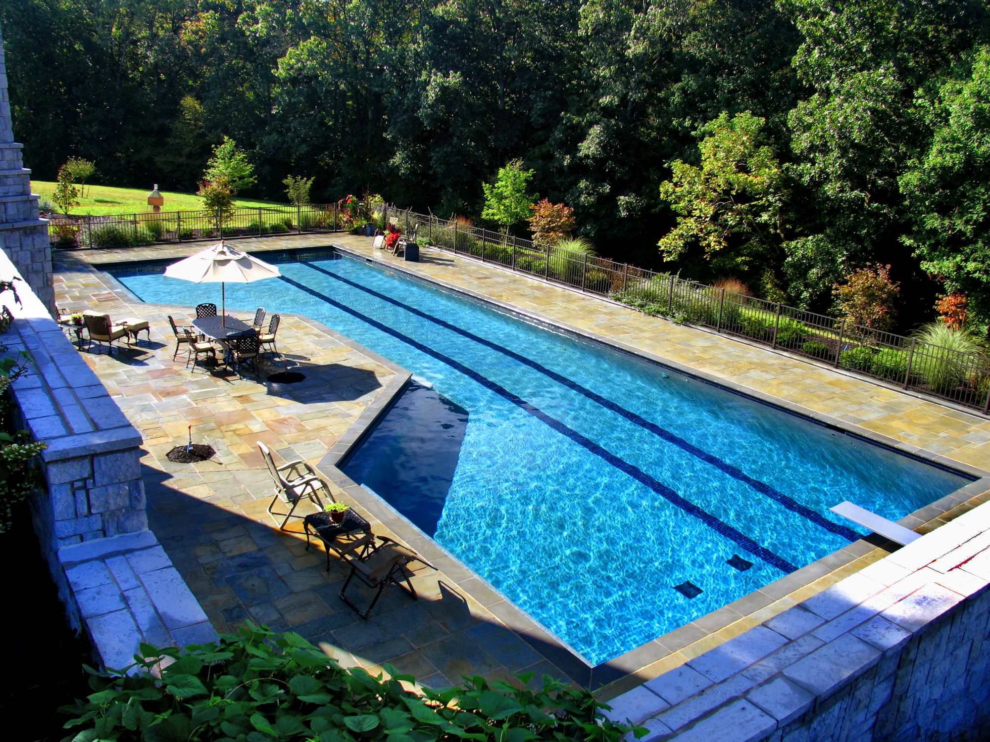 Pool Builders in Tupelo, MS | Swimming Pools | Memphis Pool